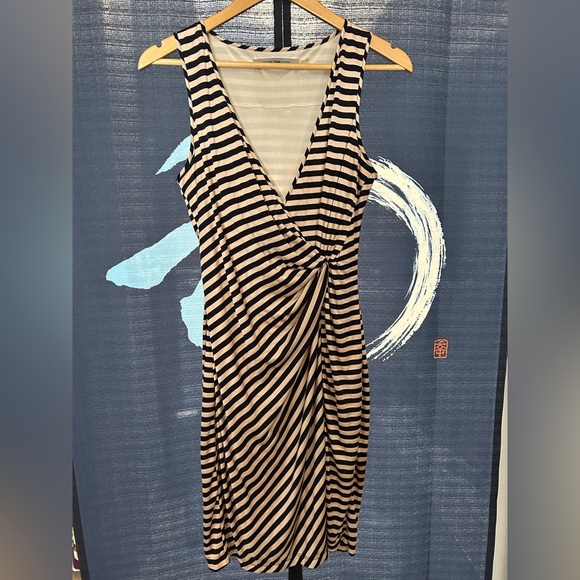 Marc New York Satiny Dress Size 6 - Picture 2 of 7